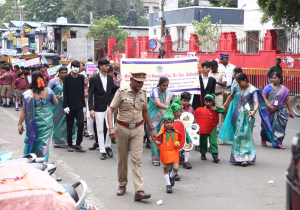 healthy-food-road-safety-awareness-rally-held-in-chennai - mvm school student